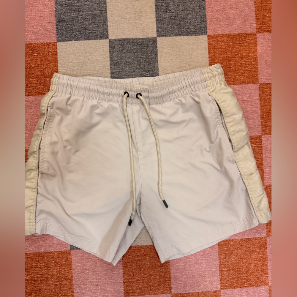 Kappa Off-White Elastic Waist Shorts